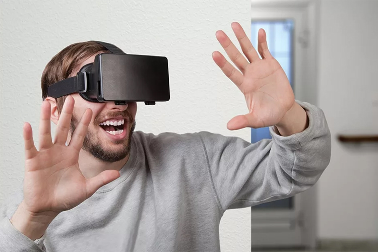 действия в очках виртуальной реальности