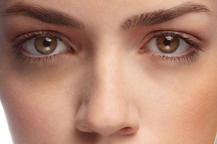 Как убрать синяки под глазами с помощью косметологии?