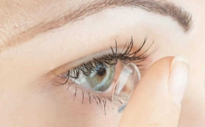 В США разработаны контактные линзы для лечения глаукомы